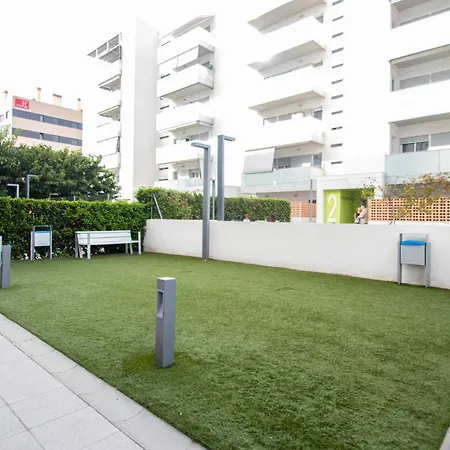 Apartman Ciencias Forum 2 *